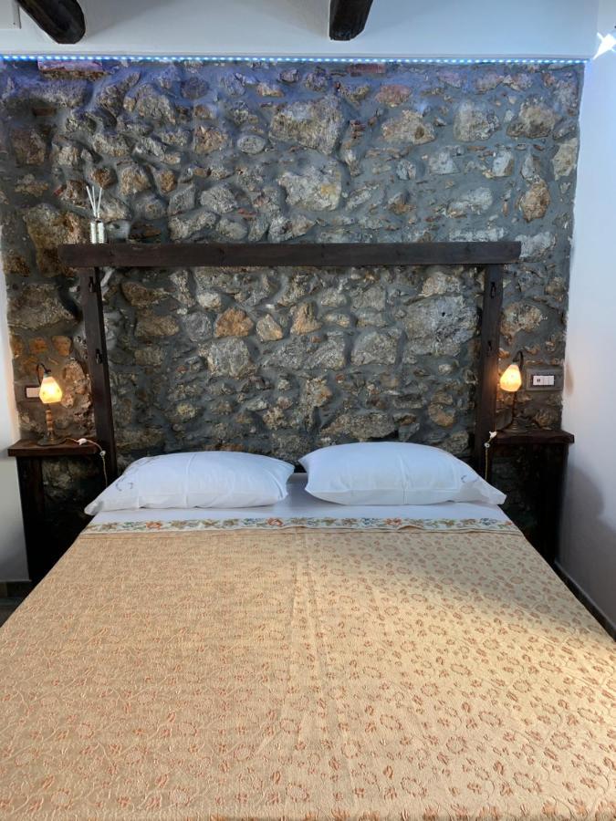 Conte'S House Apartment Cefalu Bagian luar foto
